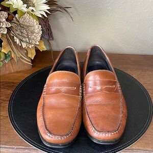 Florsheim Brown Leather Penny Loafers Timeless Slip-On Design
